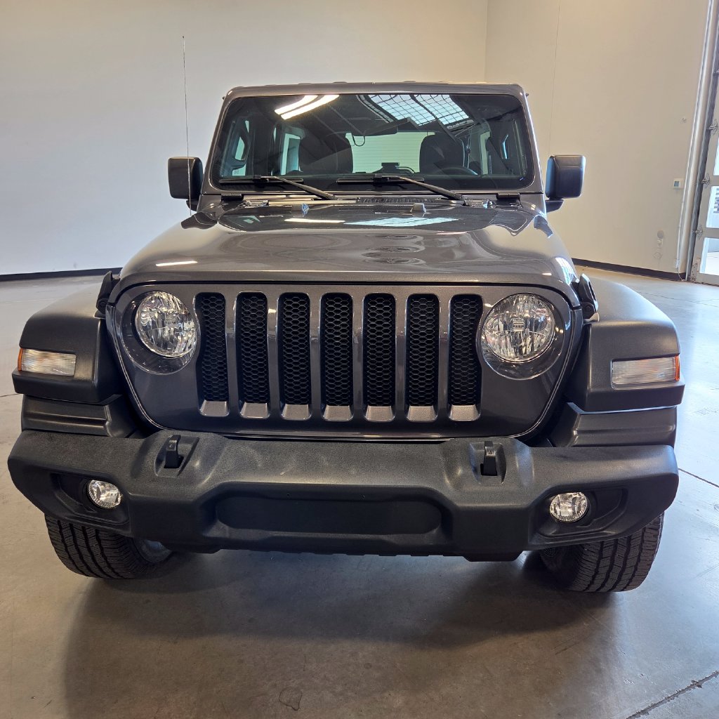 Photo 2 of this Jeep Wrangler