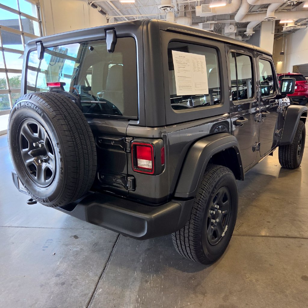 Photo 5 of this Jeep Wrangler
