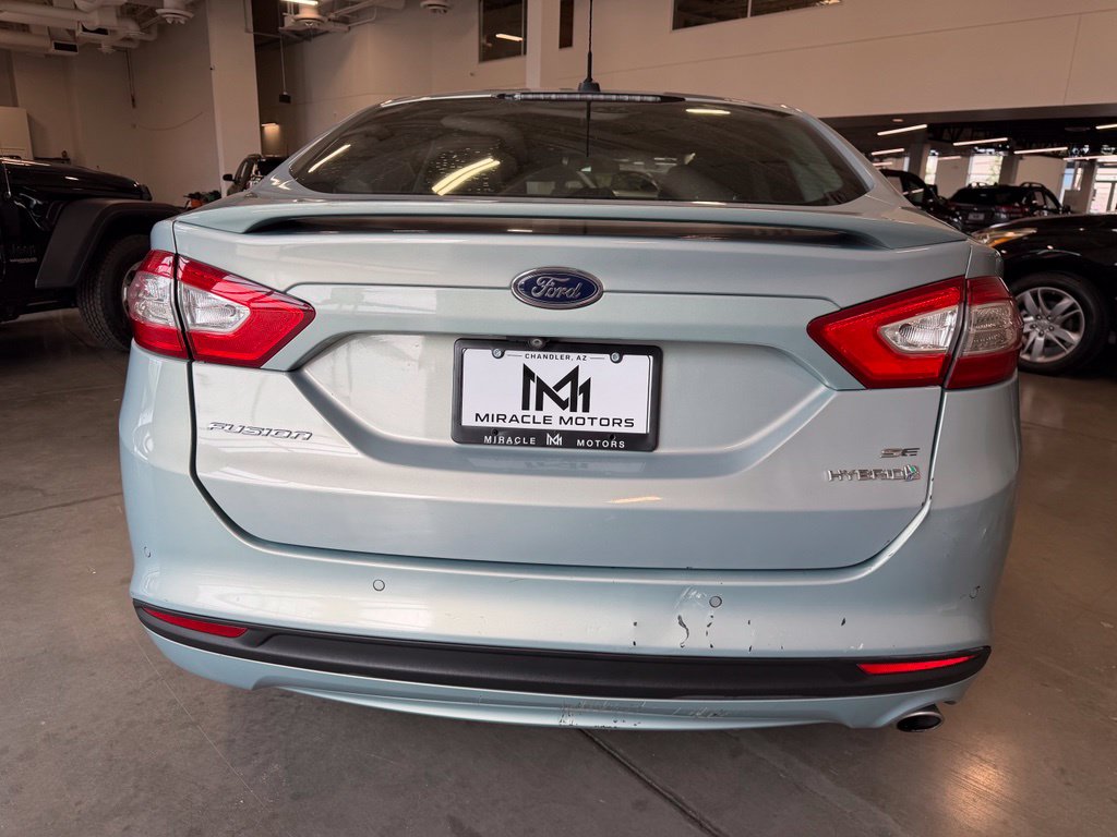 Photo 6 of this Ford Fusion