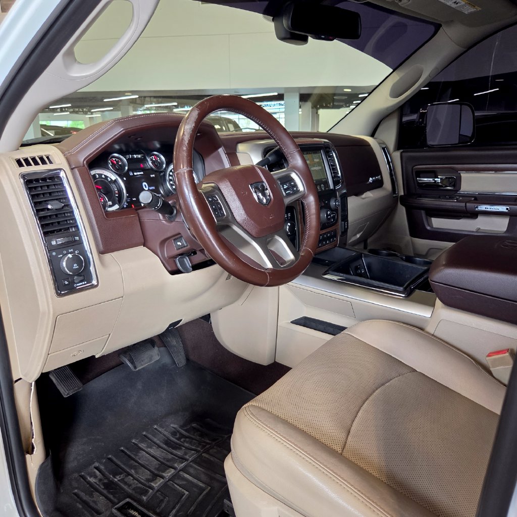 Photo 16 of this Ram 3500