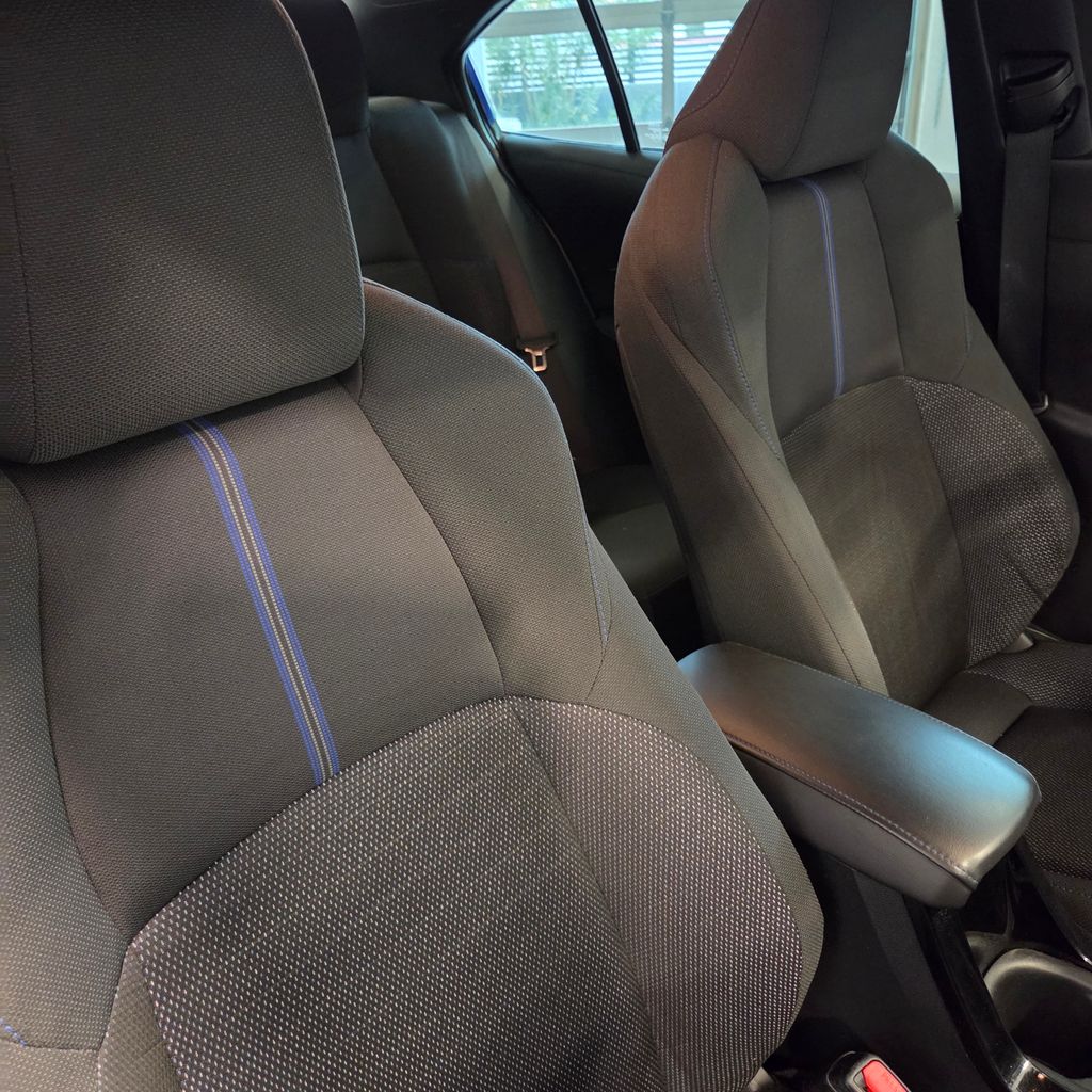 Photo 19 of this Toyota Corolla