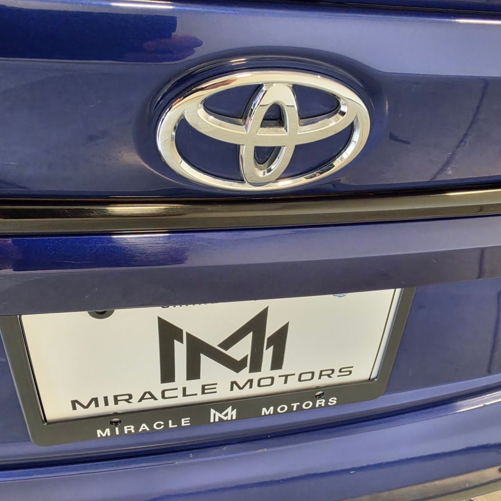 Photo 20 of this Toyota Corolla