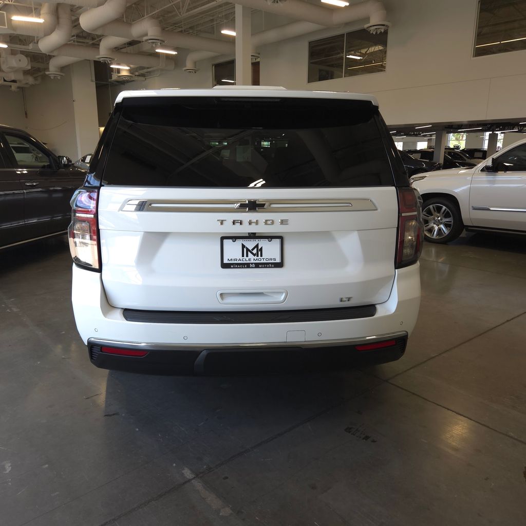 Photo 4 of this Chevrolet Tahoe