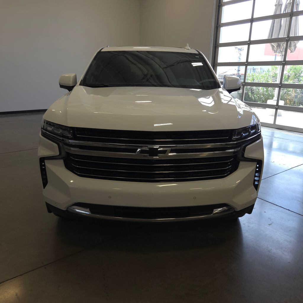 Photo 8 of this Chevrolet Tahoe