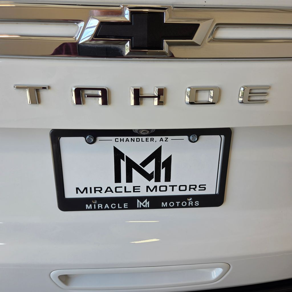 Photo 9 of this Chevrolet Tahoe