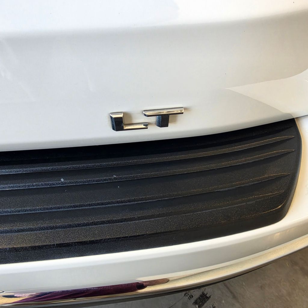 Photo 10 of this Chevrolet Tahoe