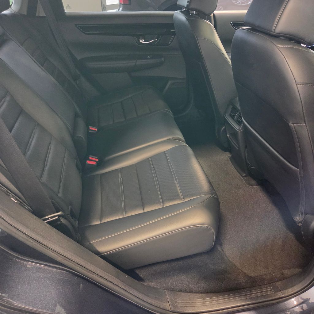 Photo 19 of this Honda CR-V