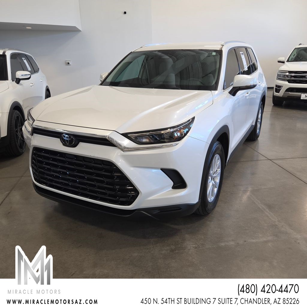 White (Wind Chill Pearl) 2025 Toyota Grand Highlander SUV / Crossover Front-Wheel Drive Automatic