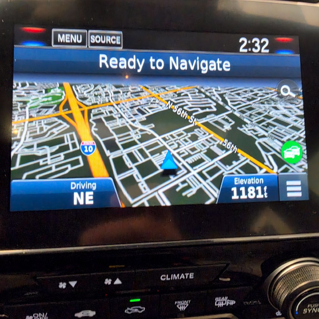 Photo 14 of this Honda CR-V Hybrid