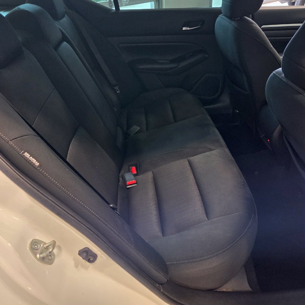 Photo 20 of this Nissan Altima