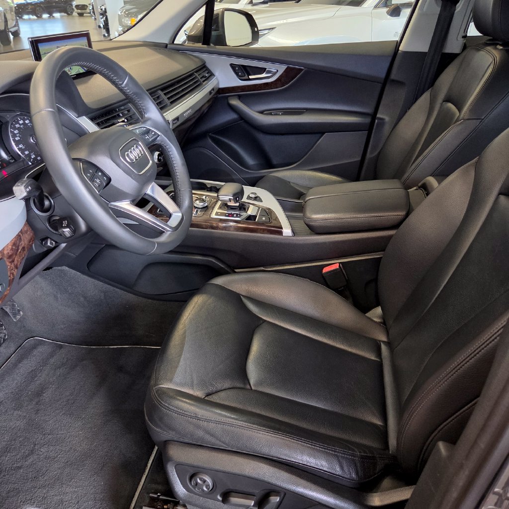 Photo 19 of this Audi Q7