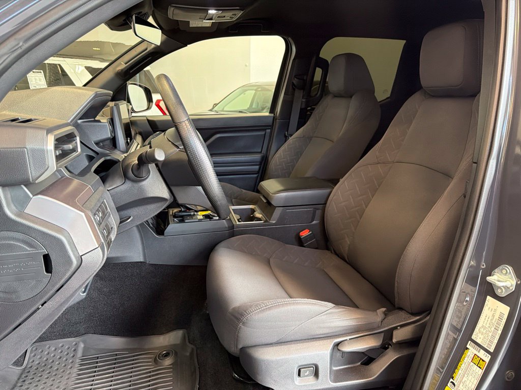 Photo 10 of this Toyota Tacoma 4WD