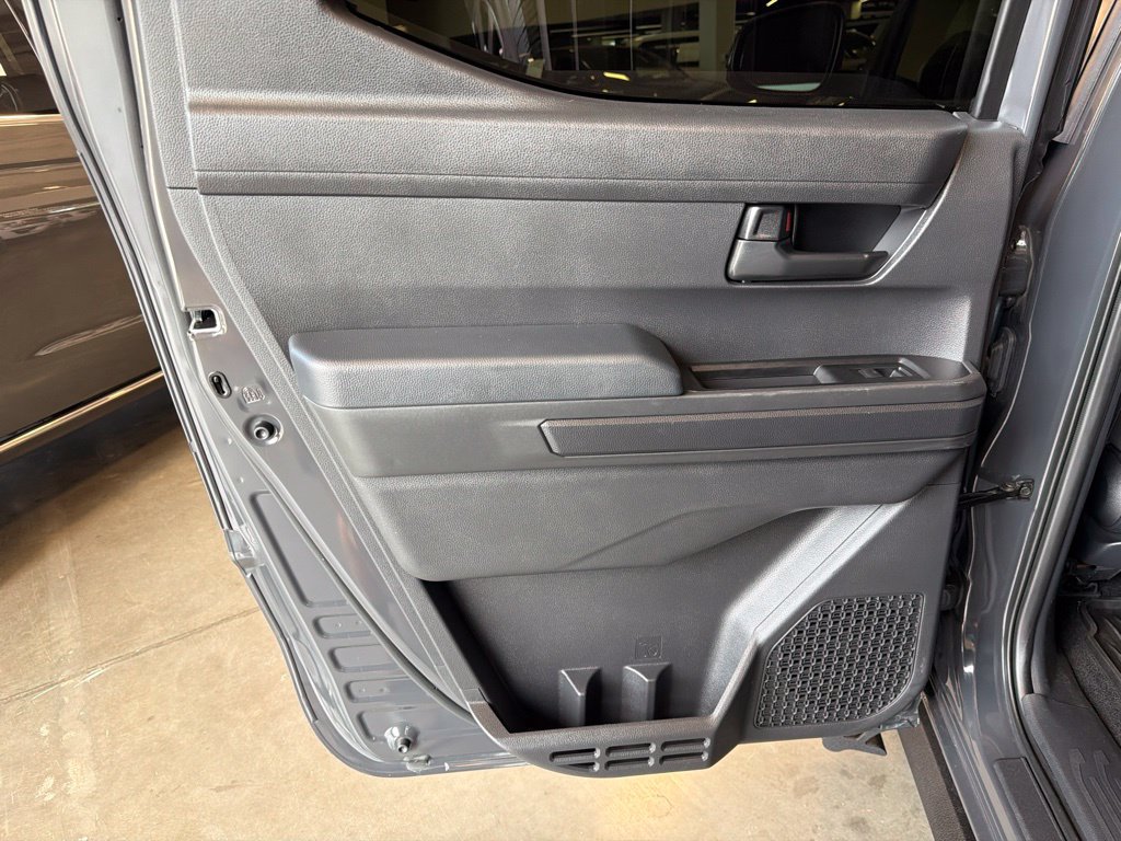 Photo 16 of this Toyota Tacoma 4WD