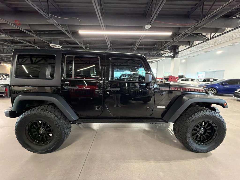 Photo 4 of this Jeep Wrangler Unlimited