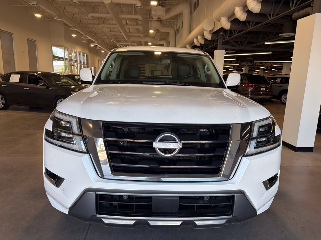 Photo 2 of this Nissan Armada