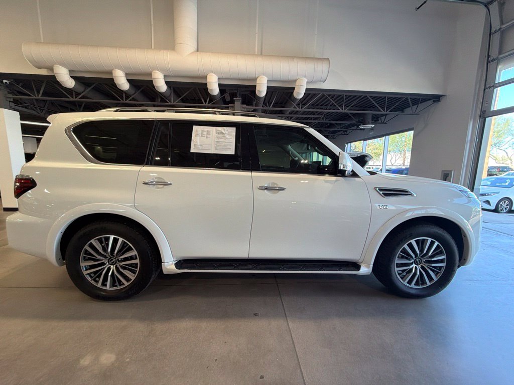 Photo 4 of this Nissan Armada