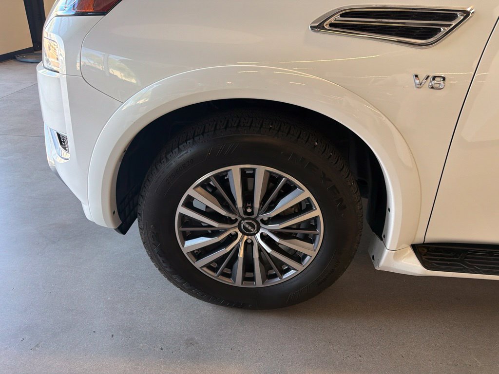 Photo 9 of this Nissan Armada