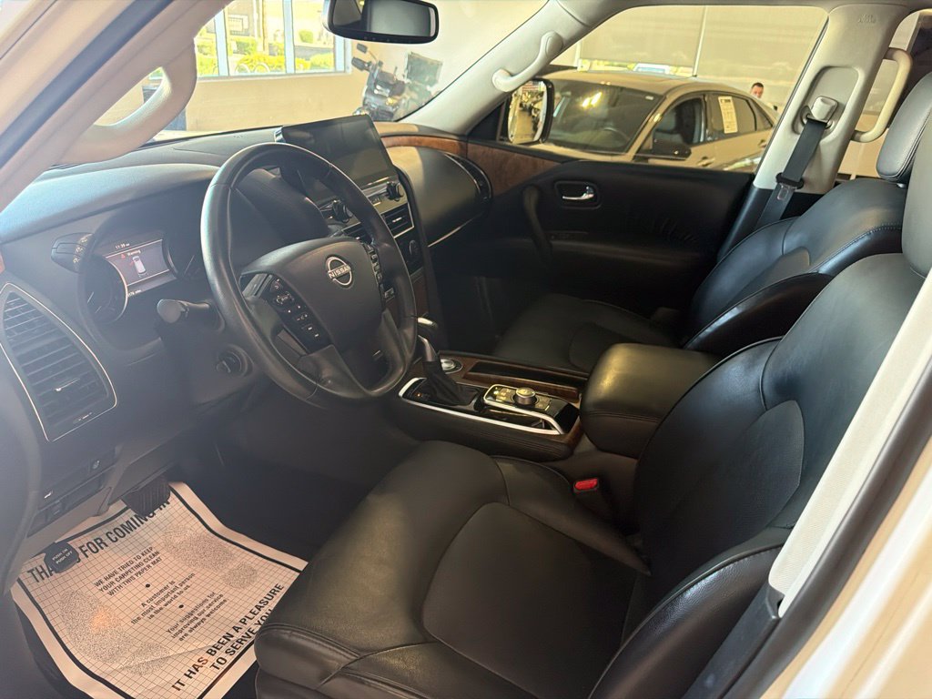 Photo 11 of this Nissan Armada