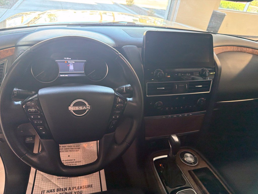 Photo 14 of this Nissan Armada