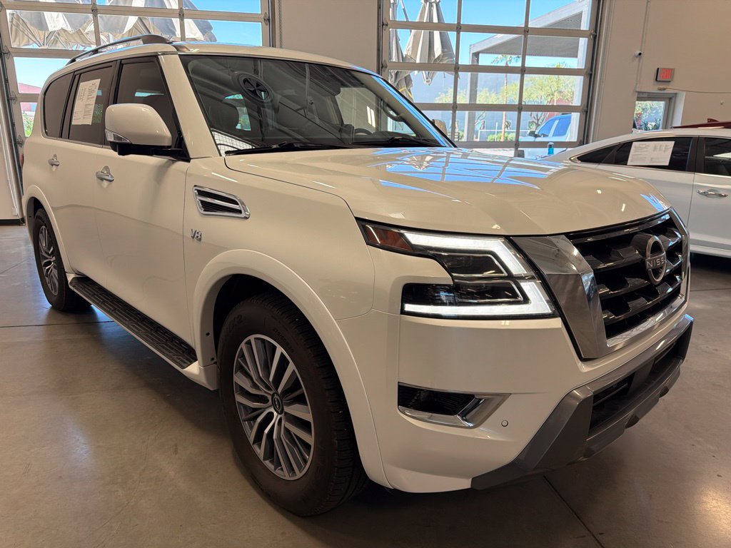 Photo 7 of this Nissan Armada