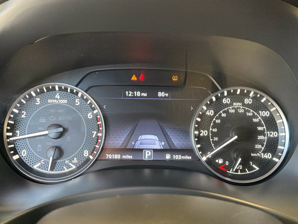 Photo 24 of this Nissan Armada
