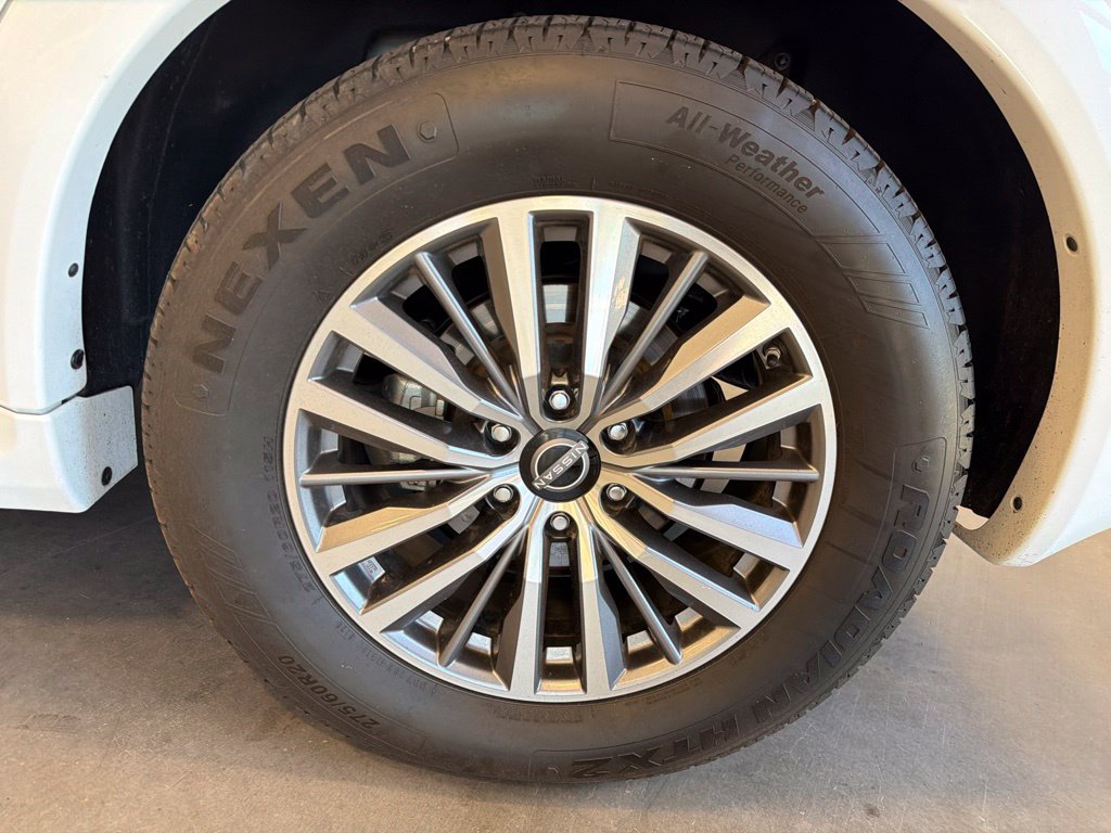 Photo 34 of this Nissan Armada