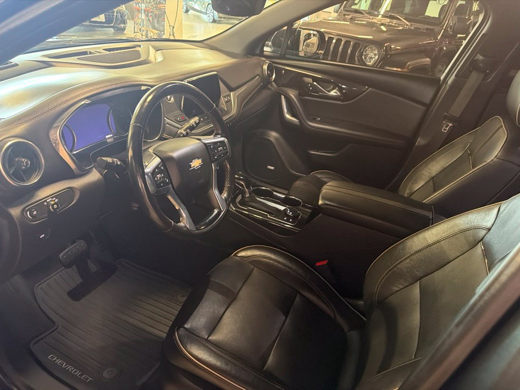 Photo 11 of this Chevrolet Blazer