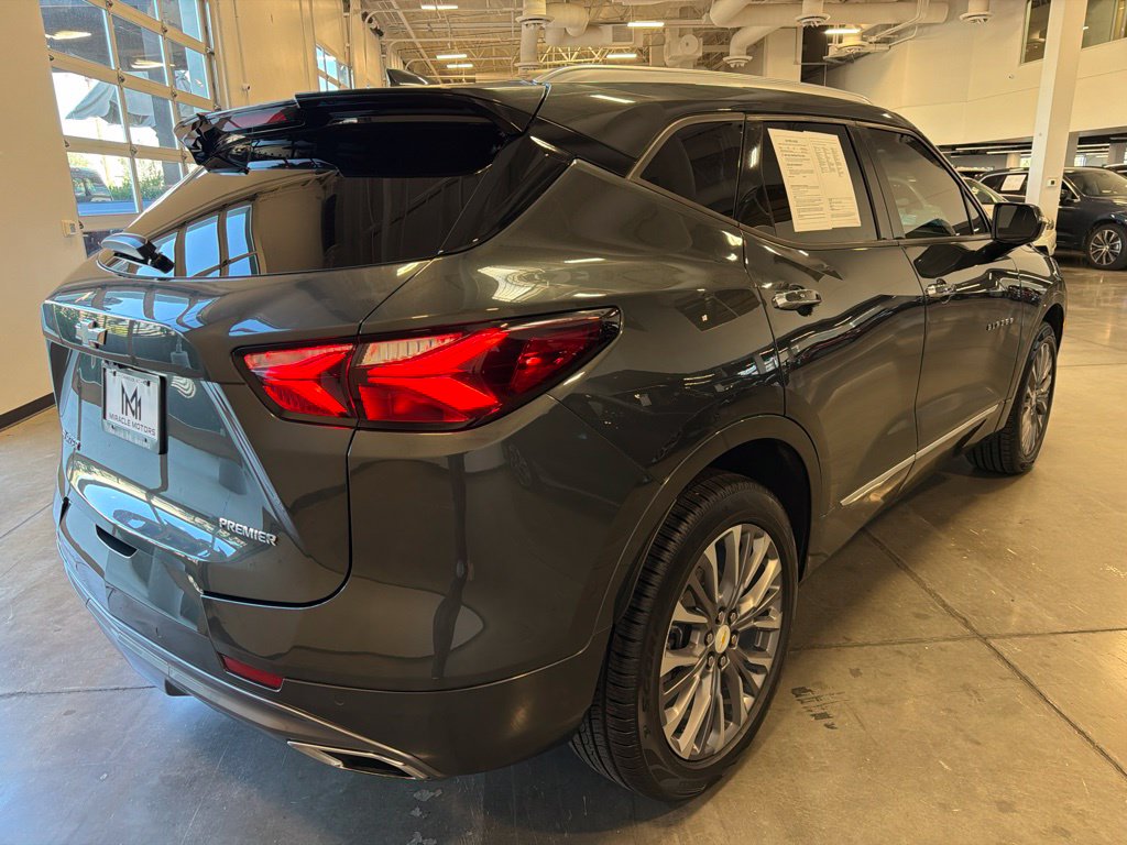Photo 5 of this Chevrolet Blazer