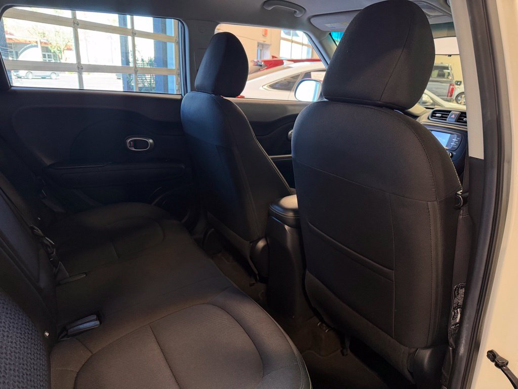 Photo 13 of this Kia Soul