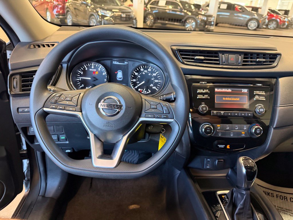 Photo 20 of this Nissan Rogue