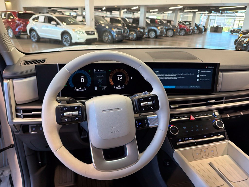 Photo 22 of this Hyundai Santa Fe Hybrid