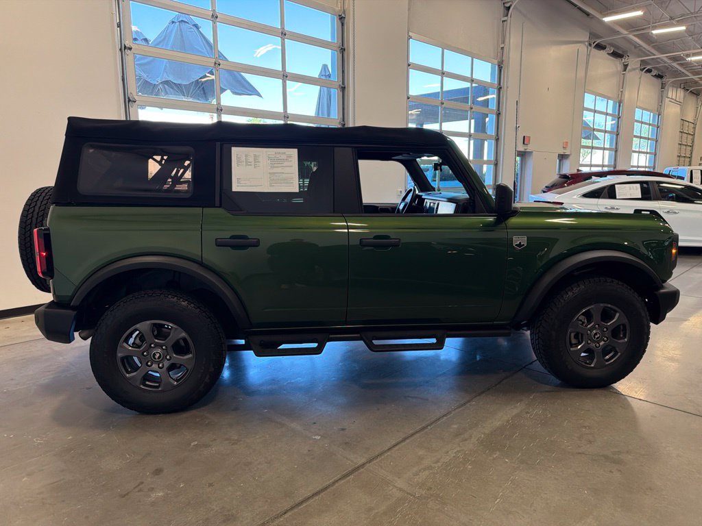Photo 6 of this Ford Bronco