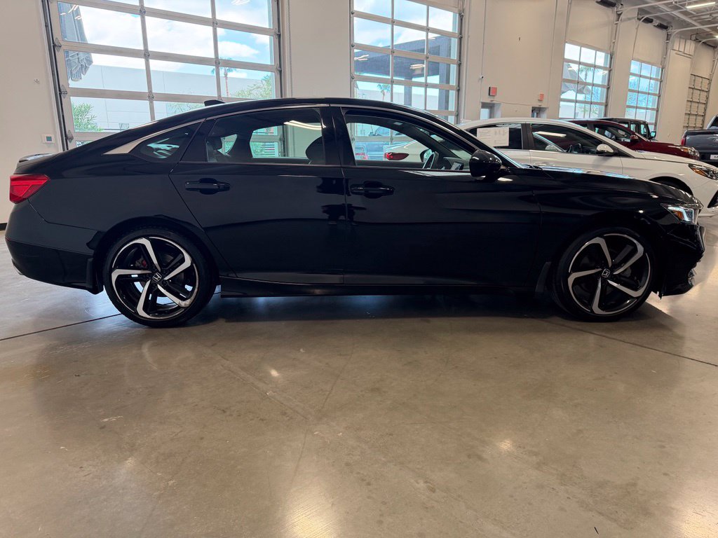 Photo 6 of this Honda Accord Sedan