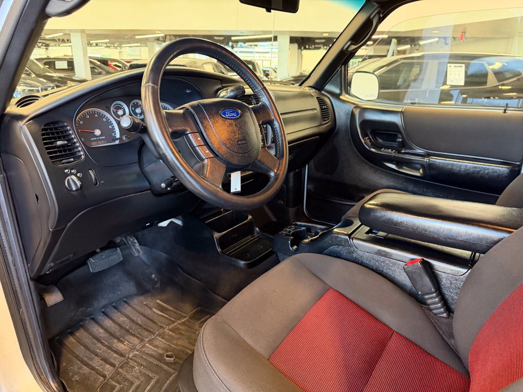 Photo 8 of this Ford Ranger