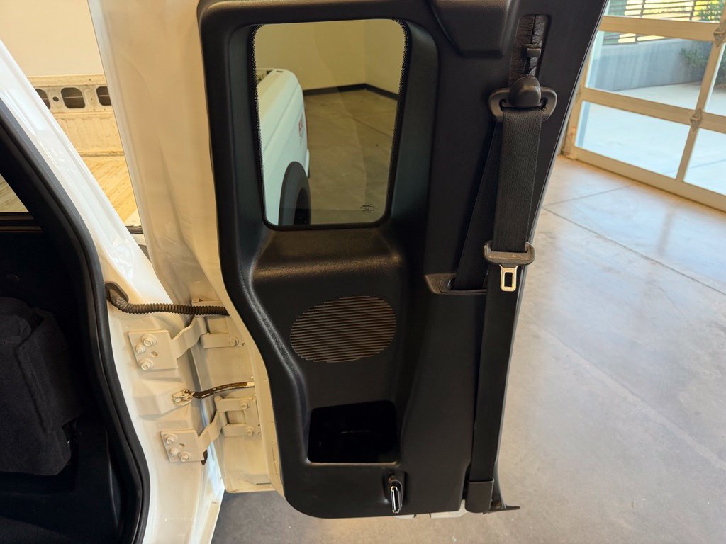 Photo 16 of this Ford Ranger