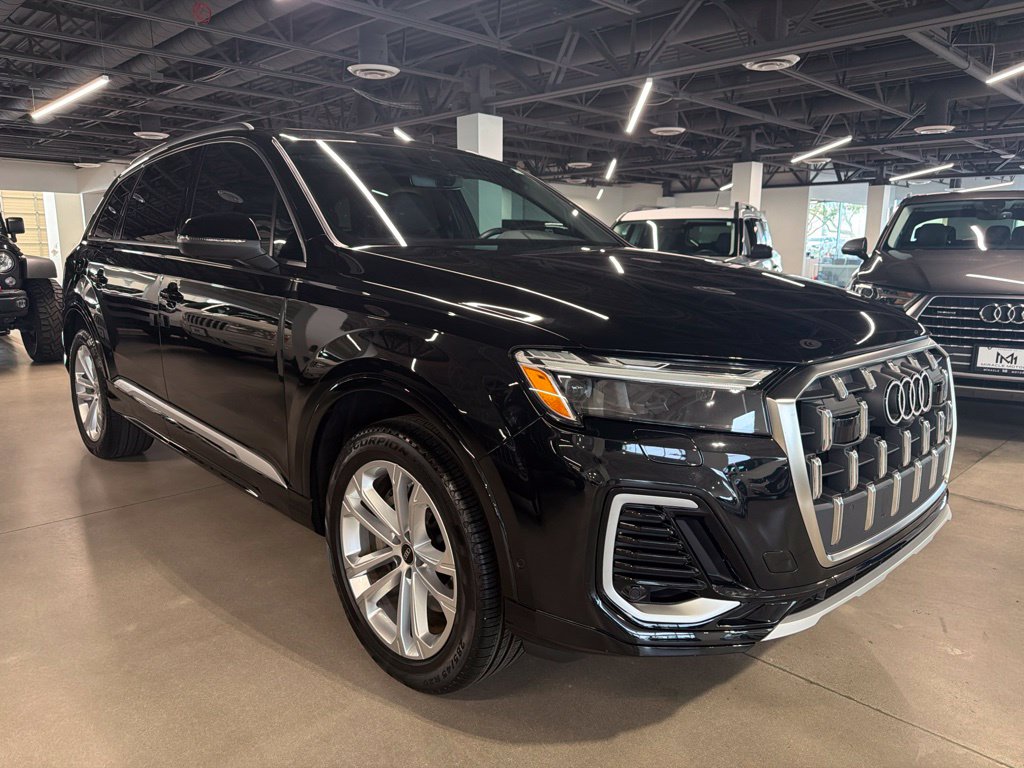 Photo 3 of this Audi Q7