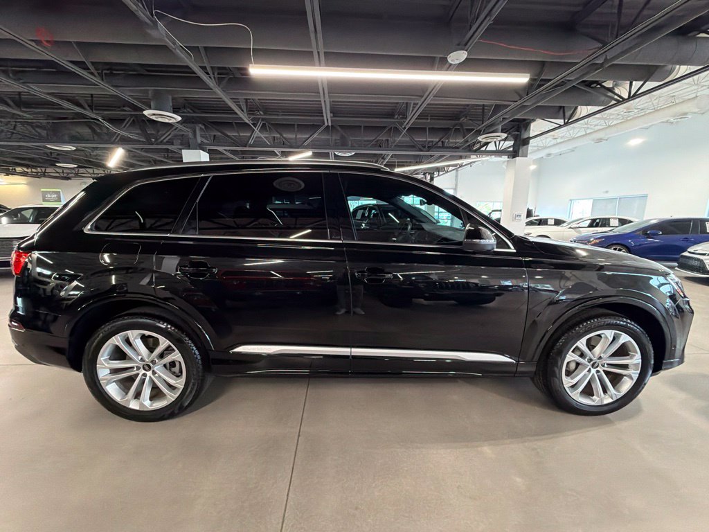 Photo 4 of this Audi Q7