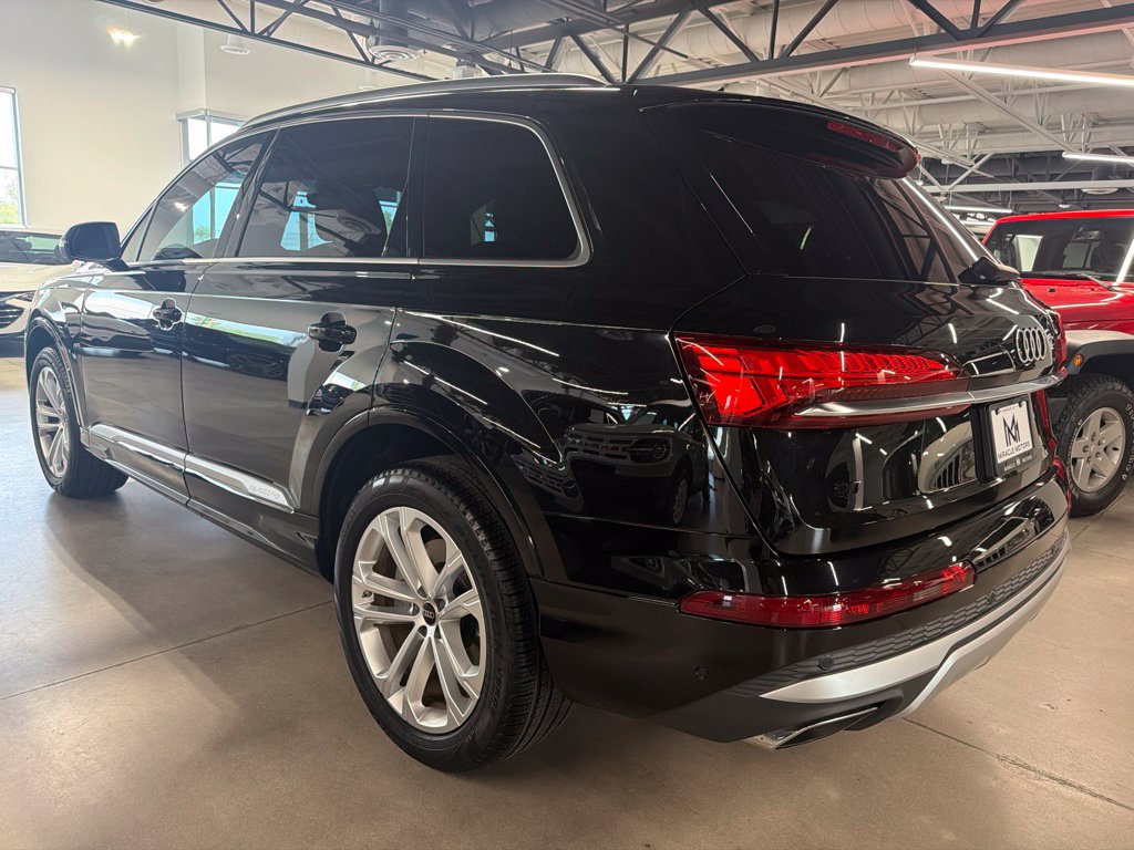 Photo 7 of this Audi Q7