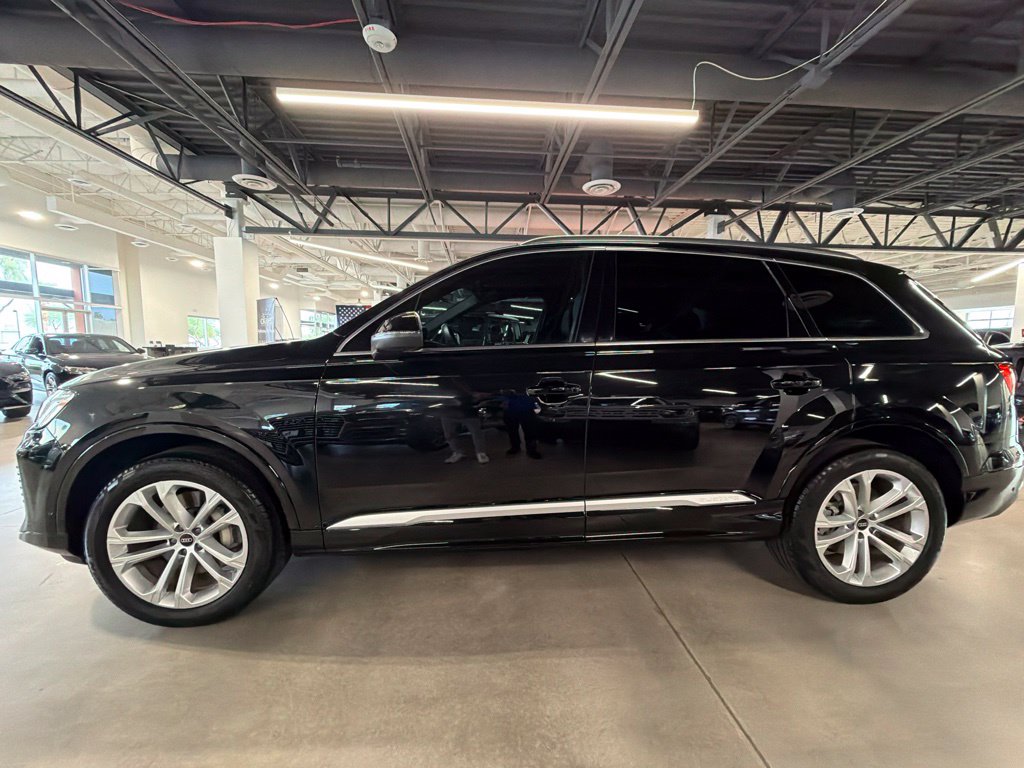 Photo 8 of this Audi Q7