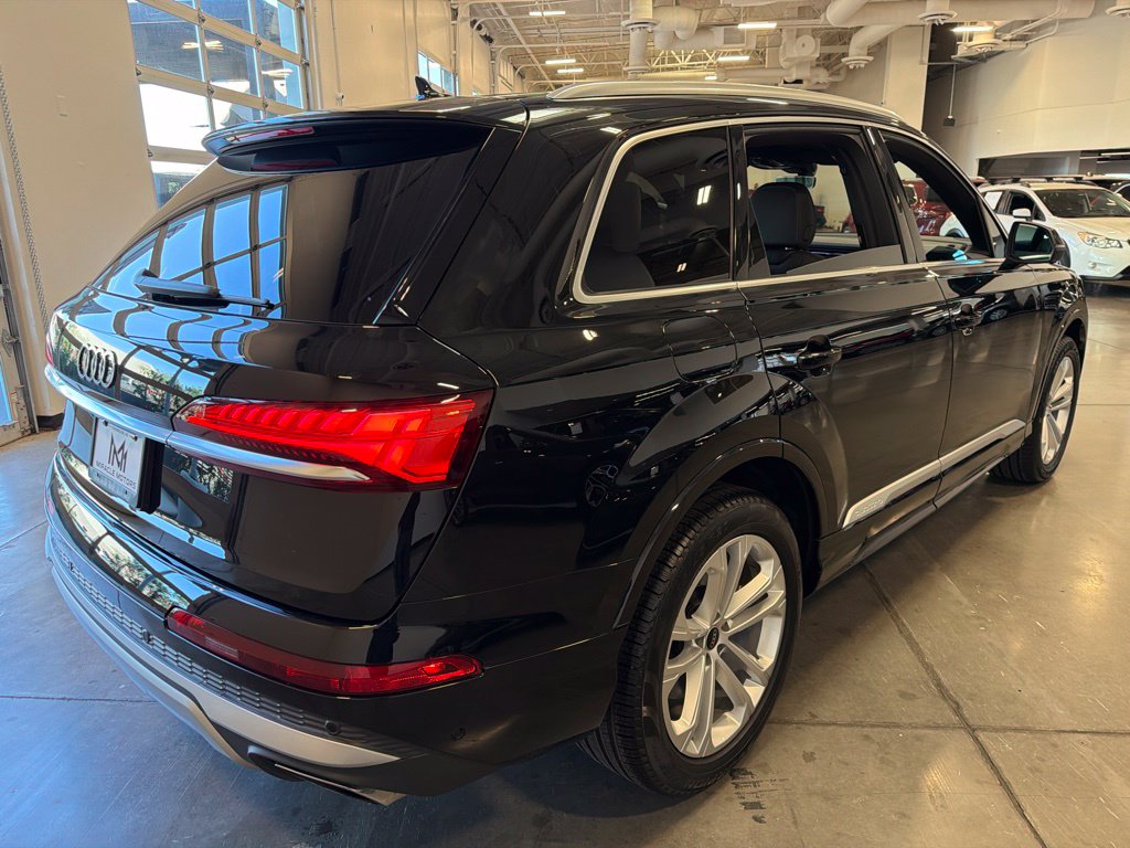 Photo 5 of this Audi Q7