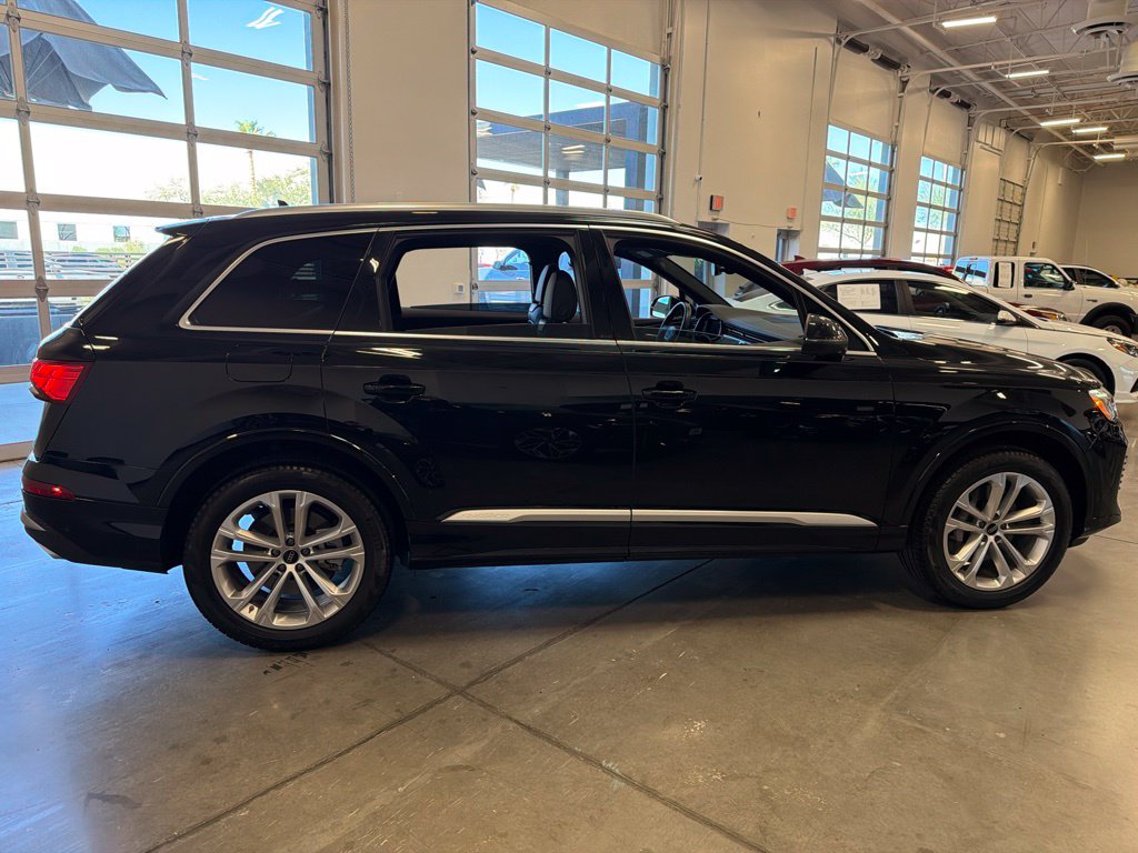 Photo 6 of this Audi Q7