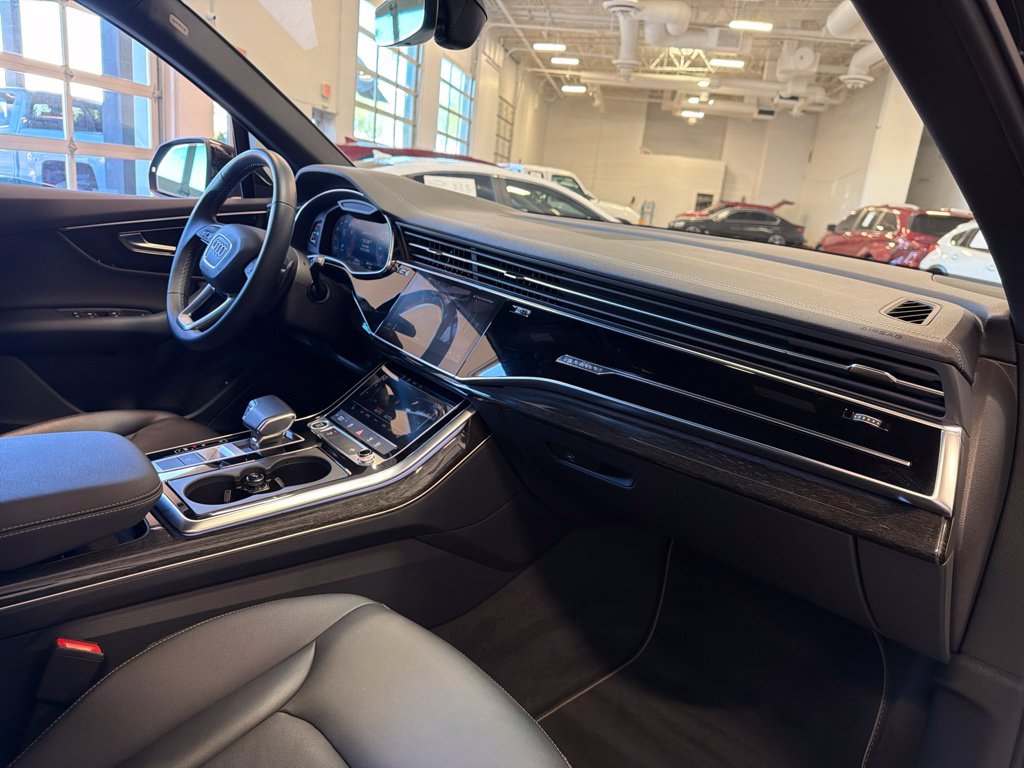 Photo 19 of this Audi Q7