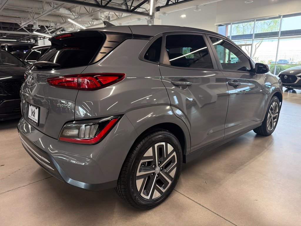 Photo 5 of this Hyundai Kona Electric
