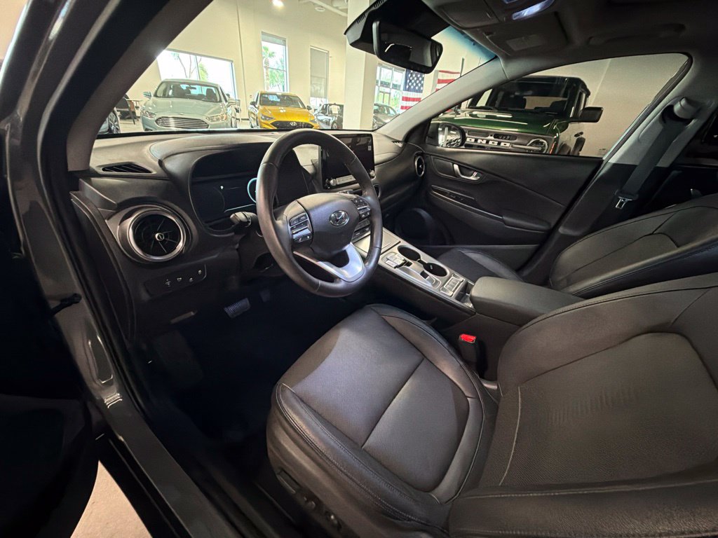 Photo 11 of this Hyundai Kona Electric