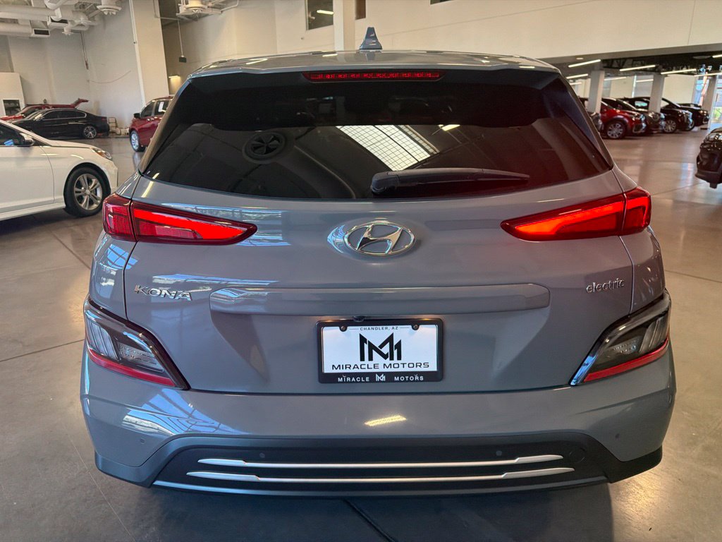 Photo 4 of this Hyundai Kona Electric