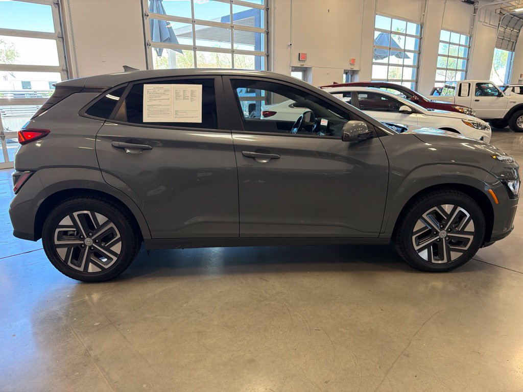 Photo 6 of this Hyundai Kona Electric