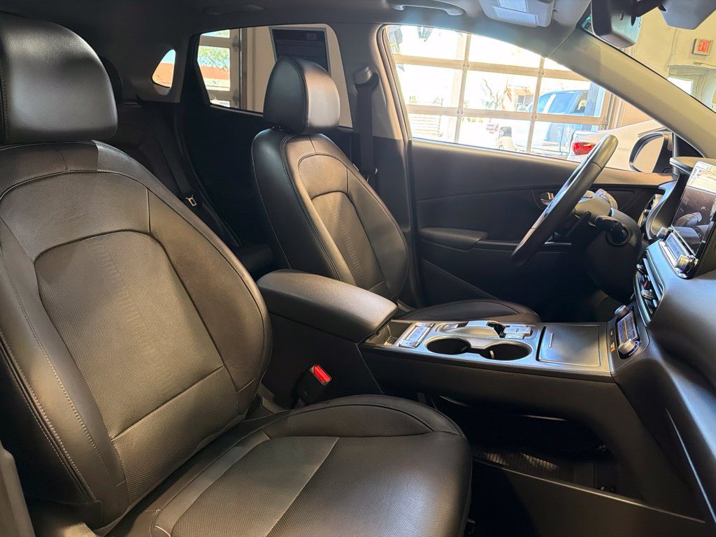Photo 20 of this Hyundai Kona Electric