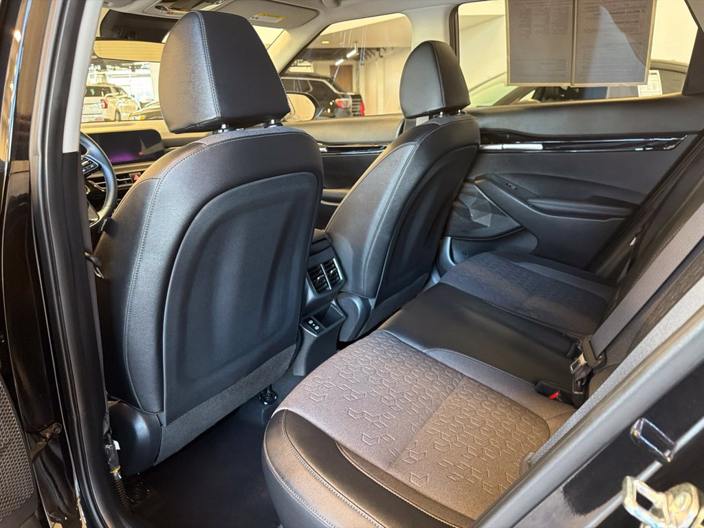Photo 13 of this Kia Seltos