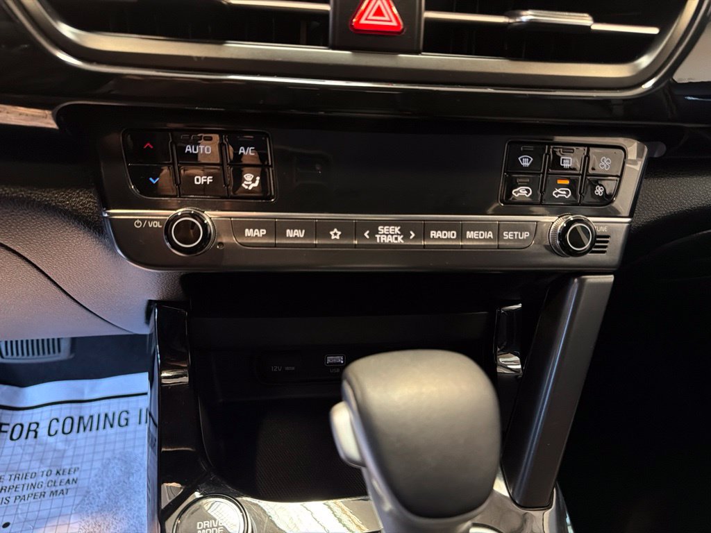 Photo 24 of this Kia Seltos