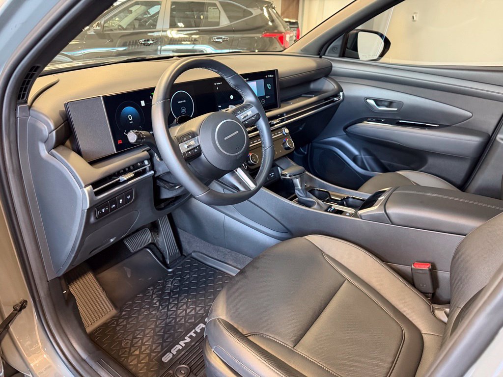 Photo 9 of this Hyundai Santa Cruz